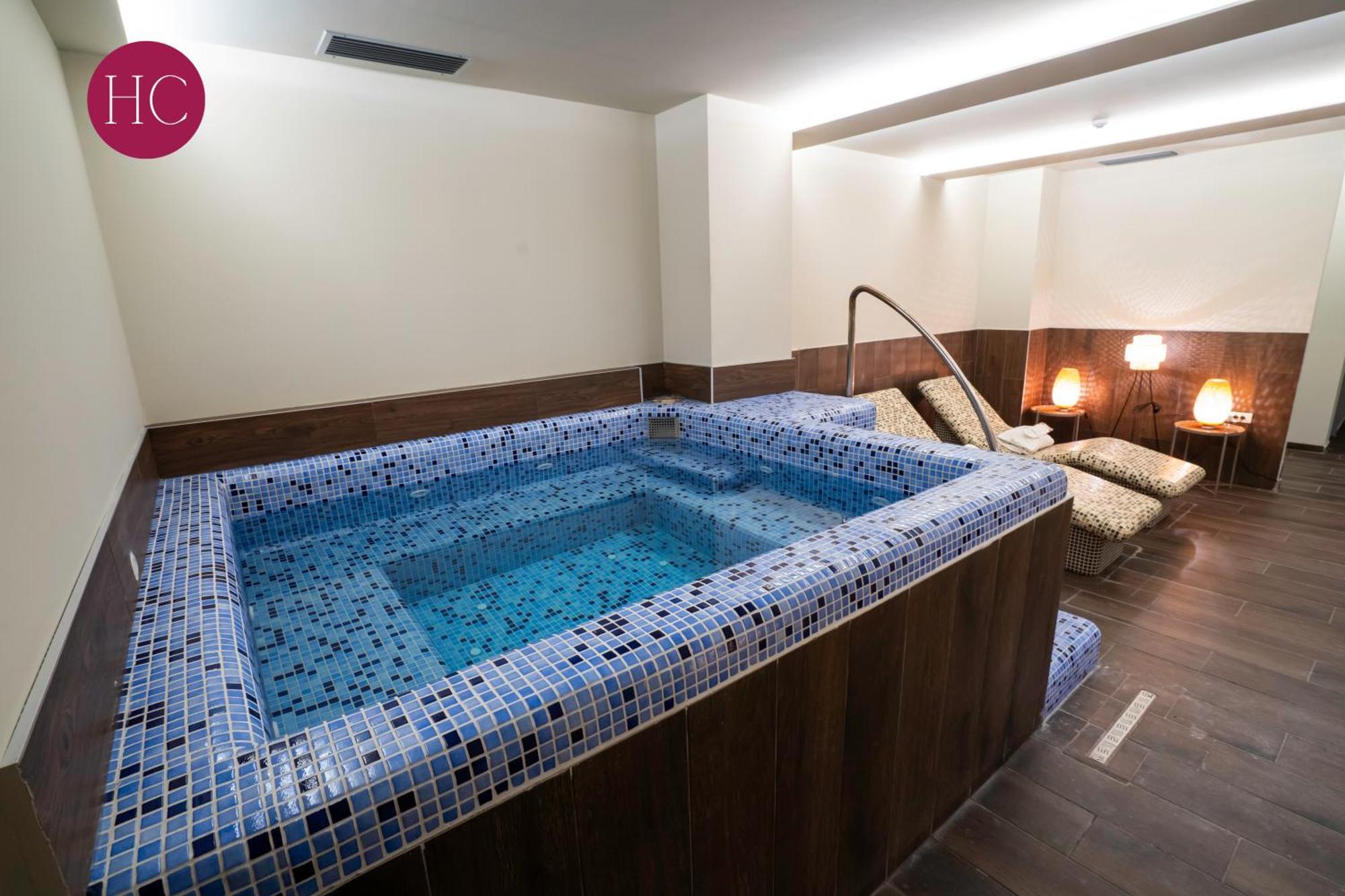 Central Hotel, Fitness And Spa Vinica Luaran gambar