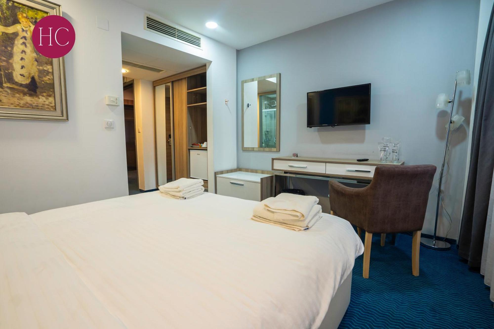 Central Hotel, Fitness And Spa Vinica Luaran gambar