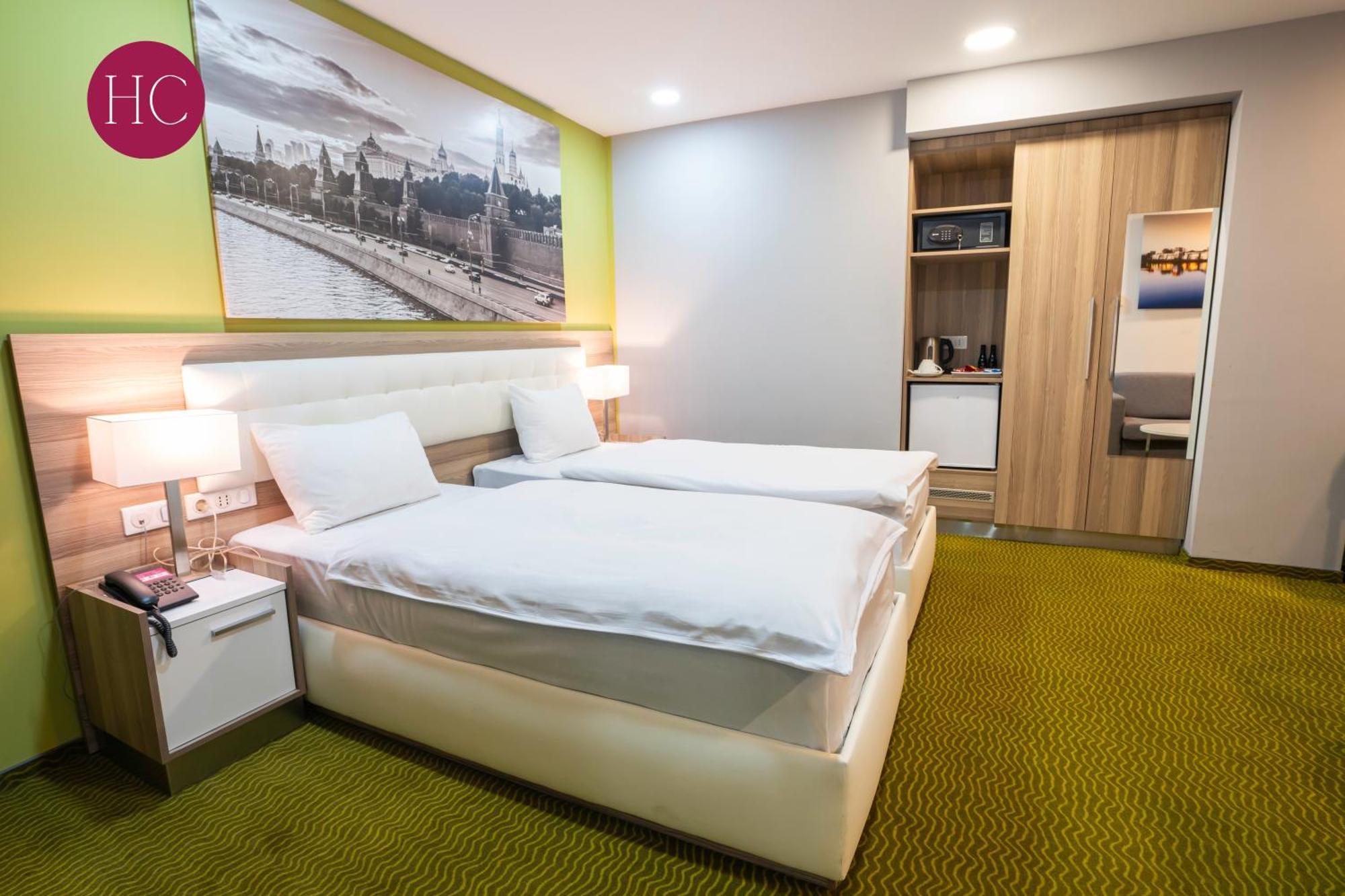 Central Hotel, Fitness And Spa Vinica Luaran gambar