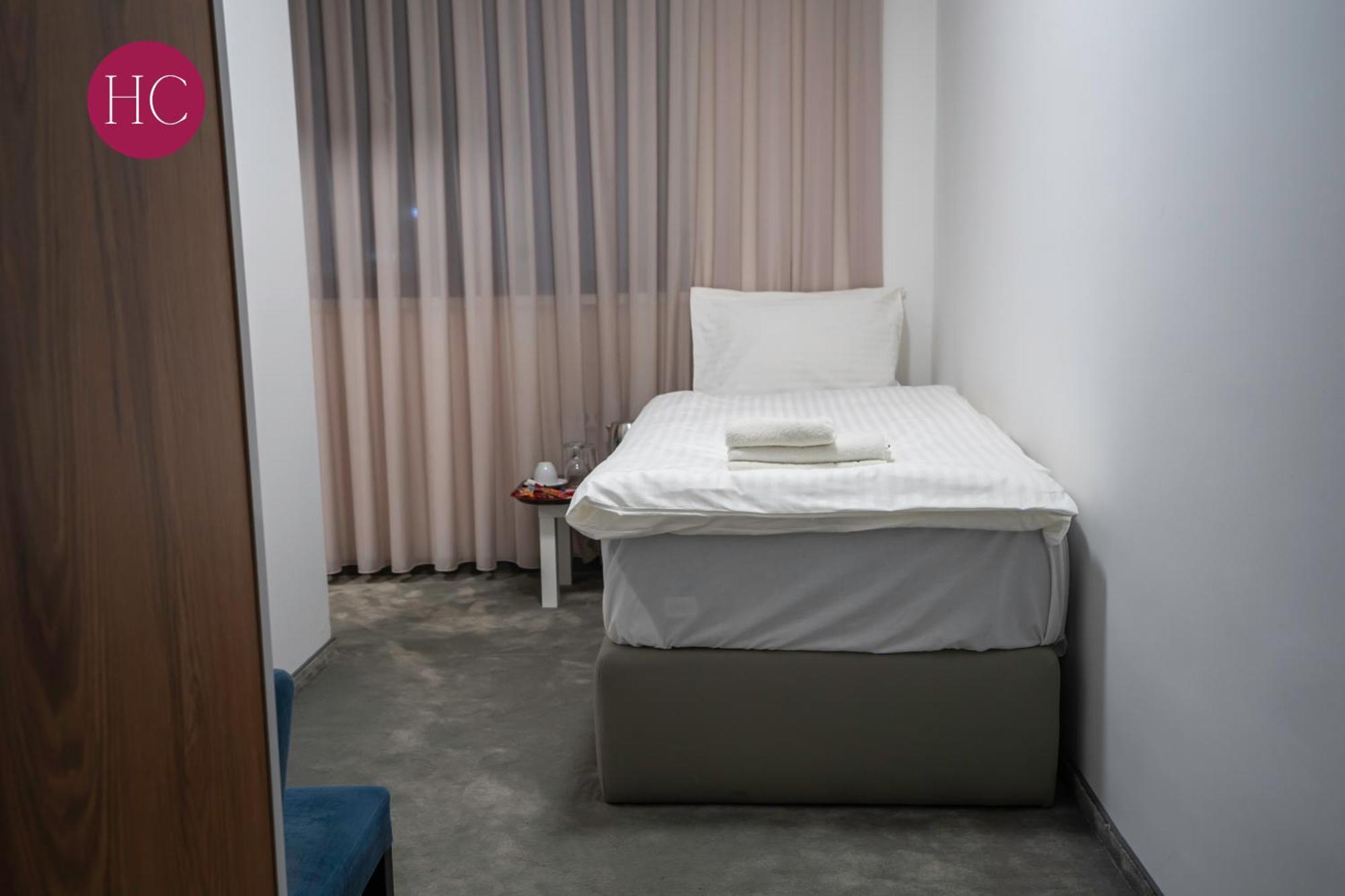 Central Hotel, Fitness And Spa Vinica Luaran gambar